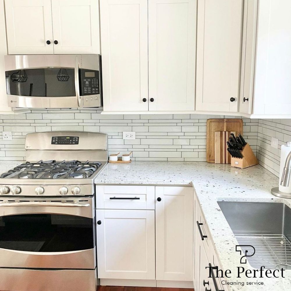 Holiday Hosting Cleaning Checklist: Get Your Home Guest-Ready